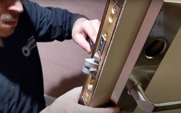 Professional Locksmith Service for Chicago Property Managers
